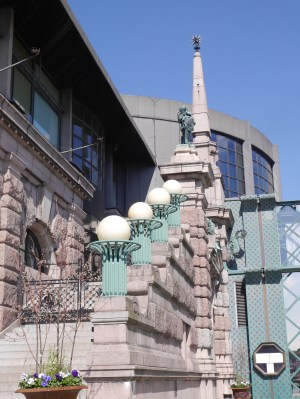 Back of the Opera House