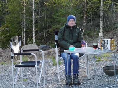 BBQ followed by firelog in the national park car park - we weren't the only one.