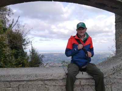 I had to bribe him to sit on this ledge ...