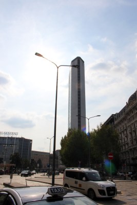 Pirelli Tower: a law had to be reminded so that it could be built higher than the Cathedral. A model of the cathedrals Madonna is on top, but not visible.