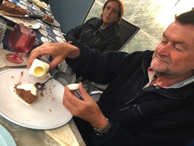 E19588aa 2413 4a40 8715 6c00943cb57e