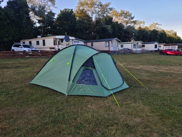 PHOTO 2022 09 09 18 56 37