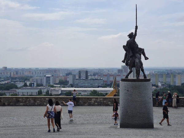 PHOTO 2022 09 10 21 39 50 3