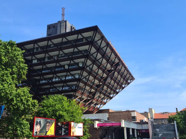 PHOTO 2022 09 10 21 39 51 3