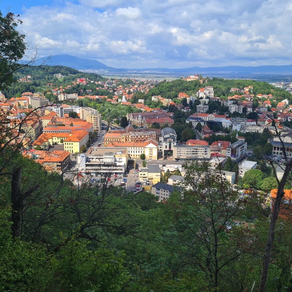 PHOTO 2022 09 22 19 39 03