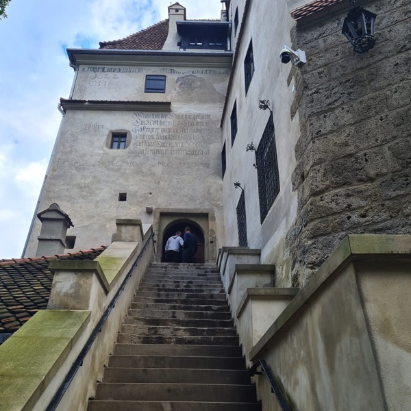 PHOTO 2022 09 22 19 41 01