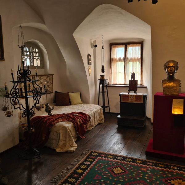 PHOTO 2022 09 22 19 45 50 4